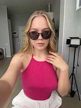 Little_Forest_ELF on StripChat 