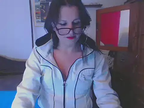 Freechat LorenJade on StripChat