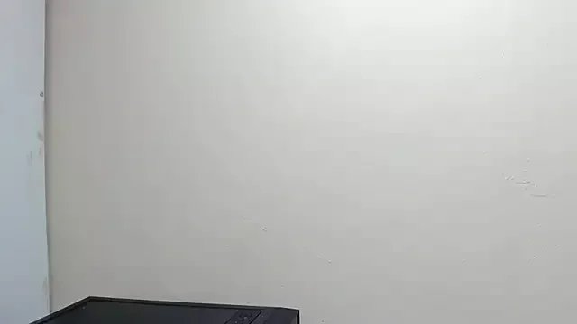 loress_ass_mature on StripChat