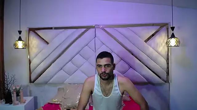luxurycoupl on StripChat 