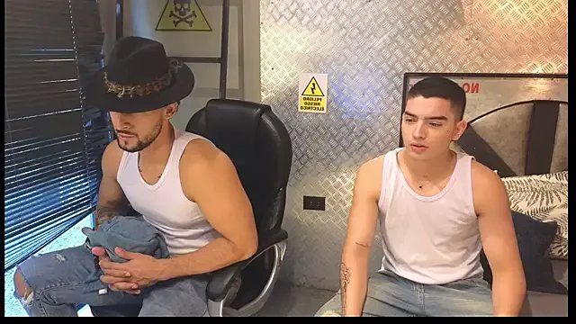 Freechat MarcoVitto on StripChat