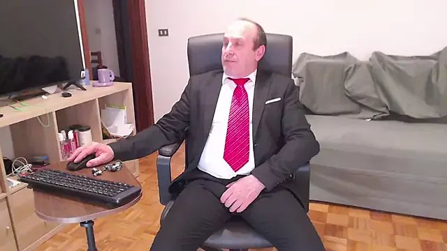 Freechat masterboy50 on StripChat