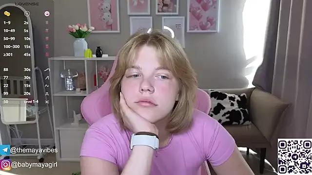 Maya_Rave on StripChat 