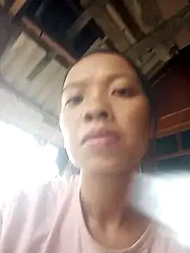 mayhang00 — Freechat on StripChat