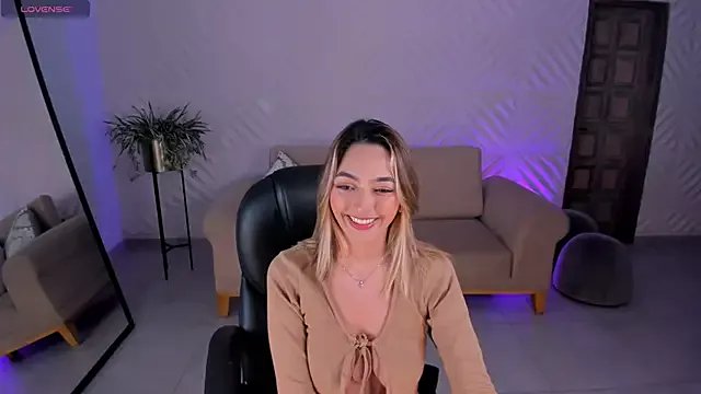 Private MelissaMoore_ on StripChat