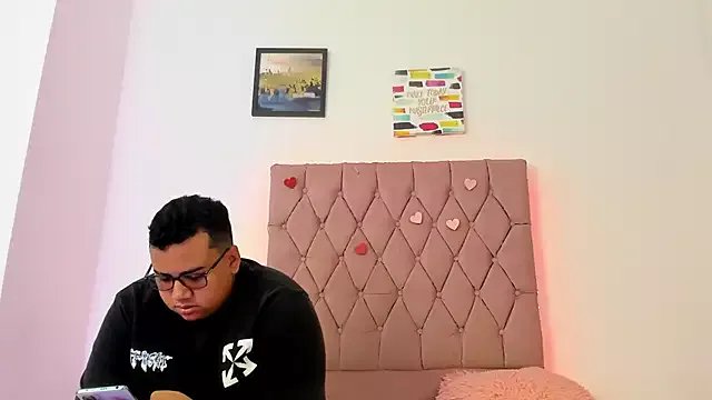 Freechat MICHAEL_AND_SHARON on StripChat