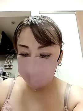 Mirika555 on StripChat 