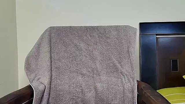 MIss-Naina on StripChat 