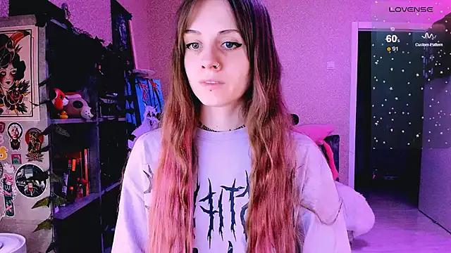 NaniMoore on StripChat 