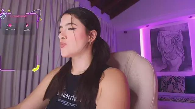 Freechat nathalie_rivers on StripChat