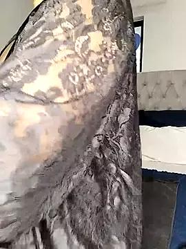 Nattybae009 on StripChat 