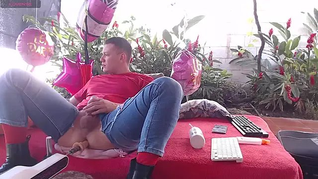 Freechat Neil_and_isaac on StripChat