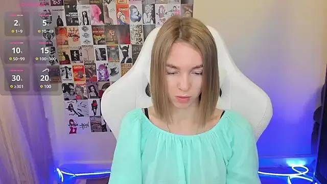 NessaDiazz on StripChat 