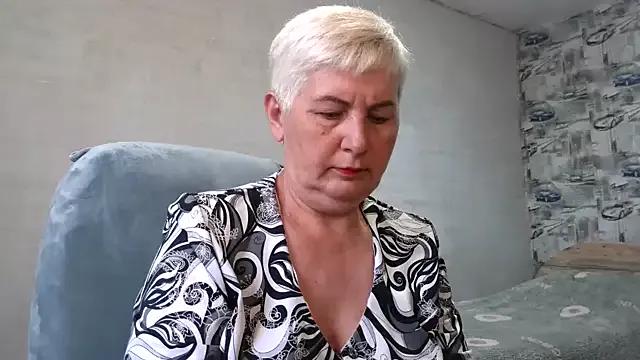 NicoleOlla — Freechat on StripChat