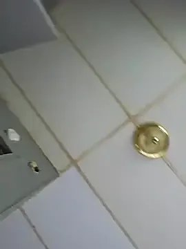 Freechat Nikkierosee on StripChat