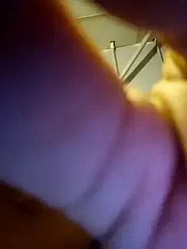 Freechat Nikkierosee on StripChat