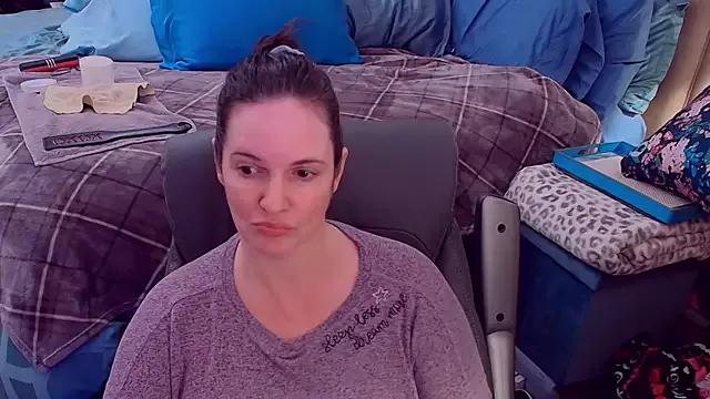 Appetizing Ninajaymes gets butt-naked and squirt while being diddled ninajaymes from StripChat