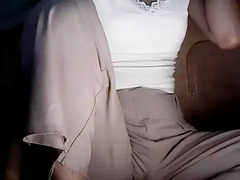 Freechat PinaySkinnyGirl on StripChat