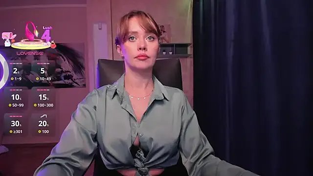 PrettieKate from StripChat