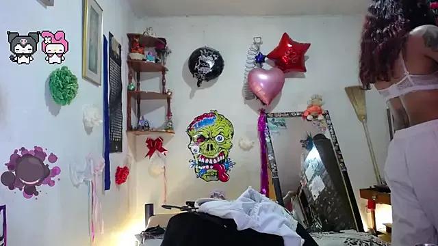 purplekattlyn on StripChat 