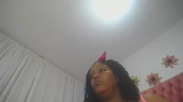 RACHELL__HOT on StripChat