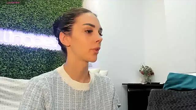 Freechat realhotfallingdevil on StripChat