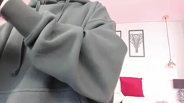 Rebeca_jones on StripChat 