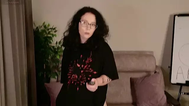 Private RinaShy on StripChat