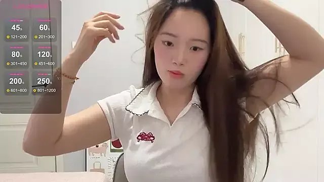 Freechat rose-u on StripChat