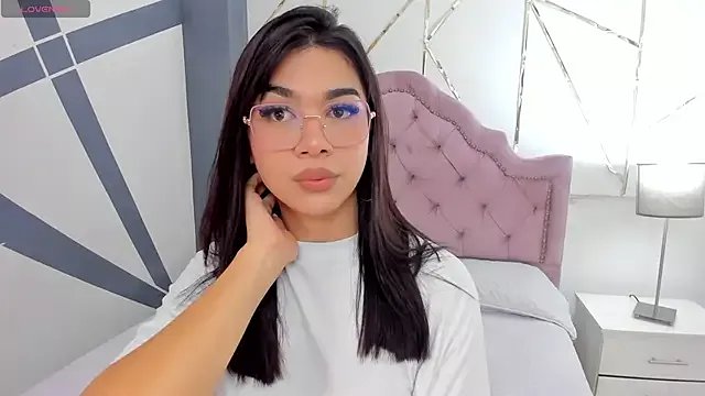 Freechat RoseCassie on StripChat