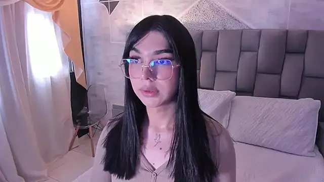 Freechat RoseCassie on StripChat