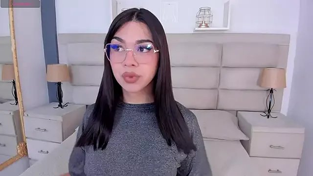 Freechat RoseCassie on StripChat