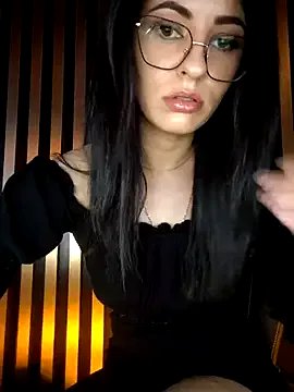 Freechat saidaskye on StripChat