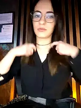 Freechat saidaskye on StripChat