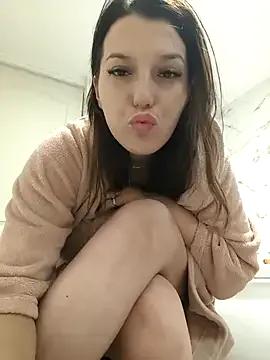 Sakura_2000 from StripChat
