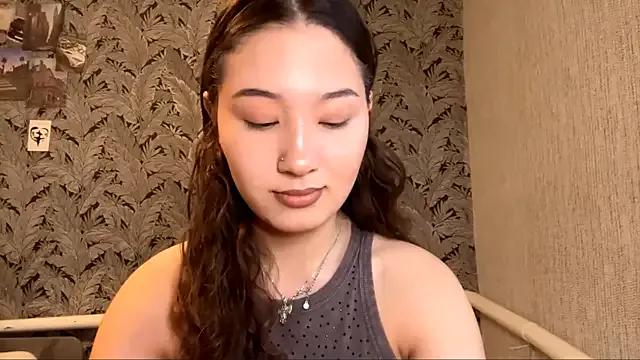 Sakuravice from StripChat