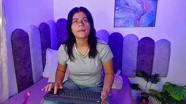 salma_tgn — SEXY DANCE NAKED