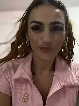 Samantha_bigboobs on StripChat