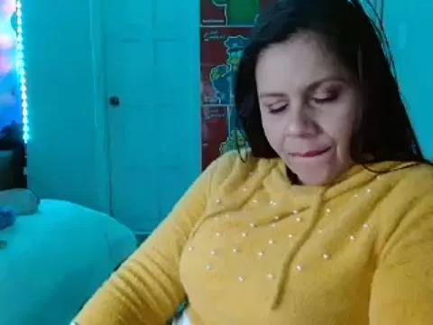 Sara_Brandon on StripChat 