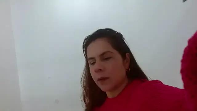 Sara_Brandon on StripChat 