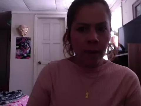 Sara_Brandon on StripChat 