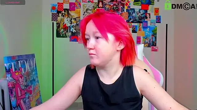 Sara_Robinson on StripChat 
