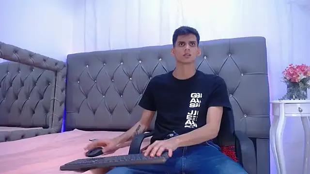 Sebalexis7 from StripChat