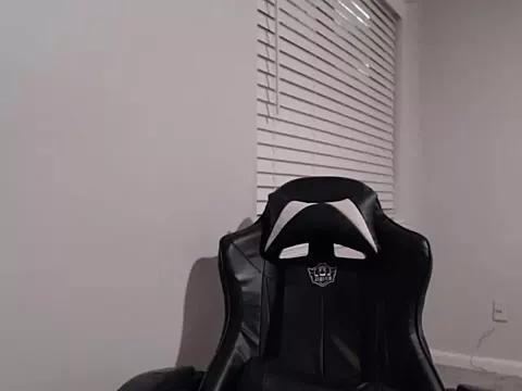 SimoneSavage from StripChat