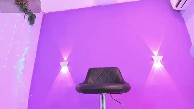 Sol_Vanegas —  GIME UR CUM NOW BB