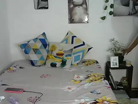 Freechat StarBarbiee on StripChat