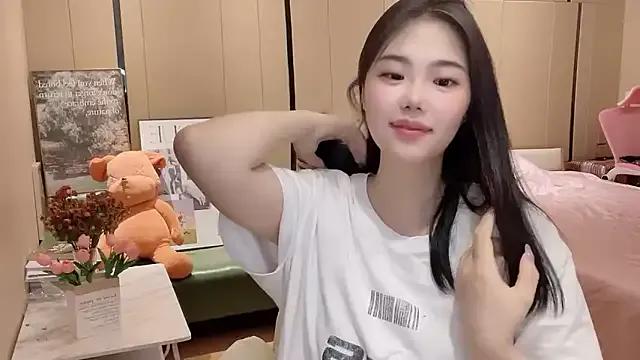 suki-1 from StripChat