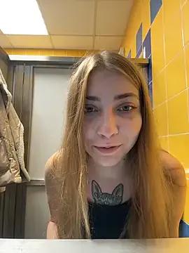 Foot obsession with Sunny___Bunny from StripChat. Sweet costumes and wild pleasure Sunny___Bunny from StripChat