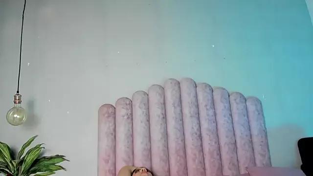 SusanBenett on StripChat 