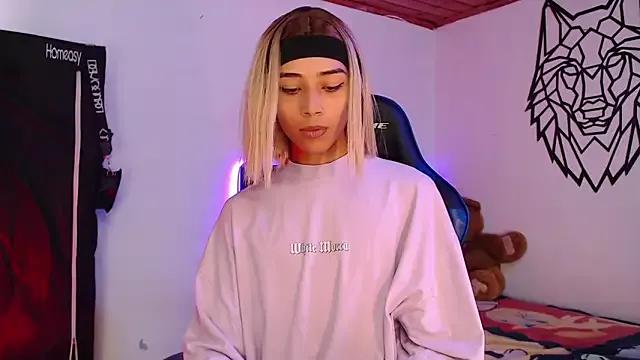 Sweet-Cris on StripChat 